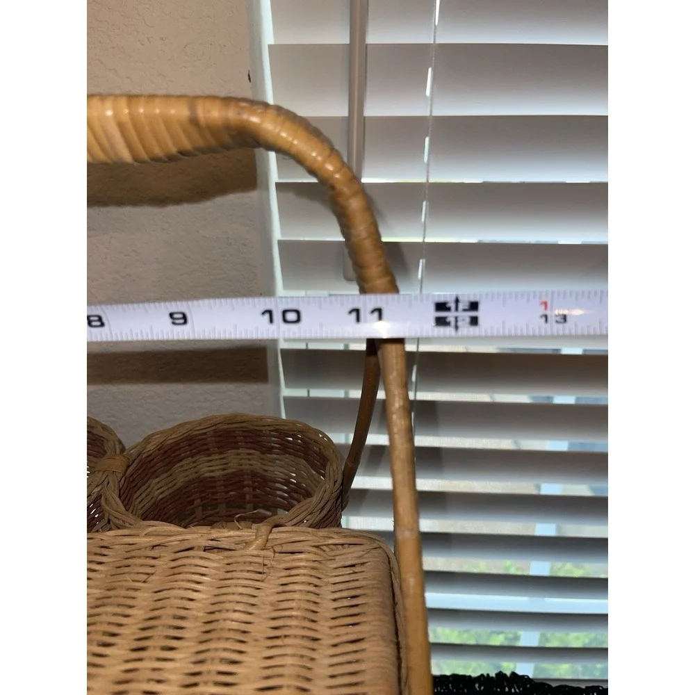 Vintage MCM Wicker Woven Picnic Basket 2 Wine Bottle‎ Holder Handle & Lid W/Red